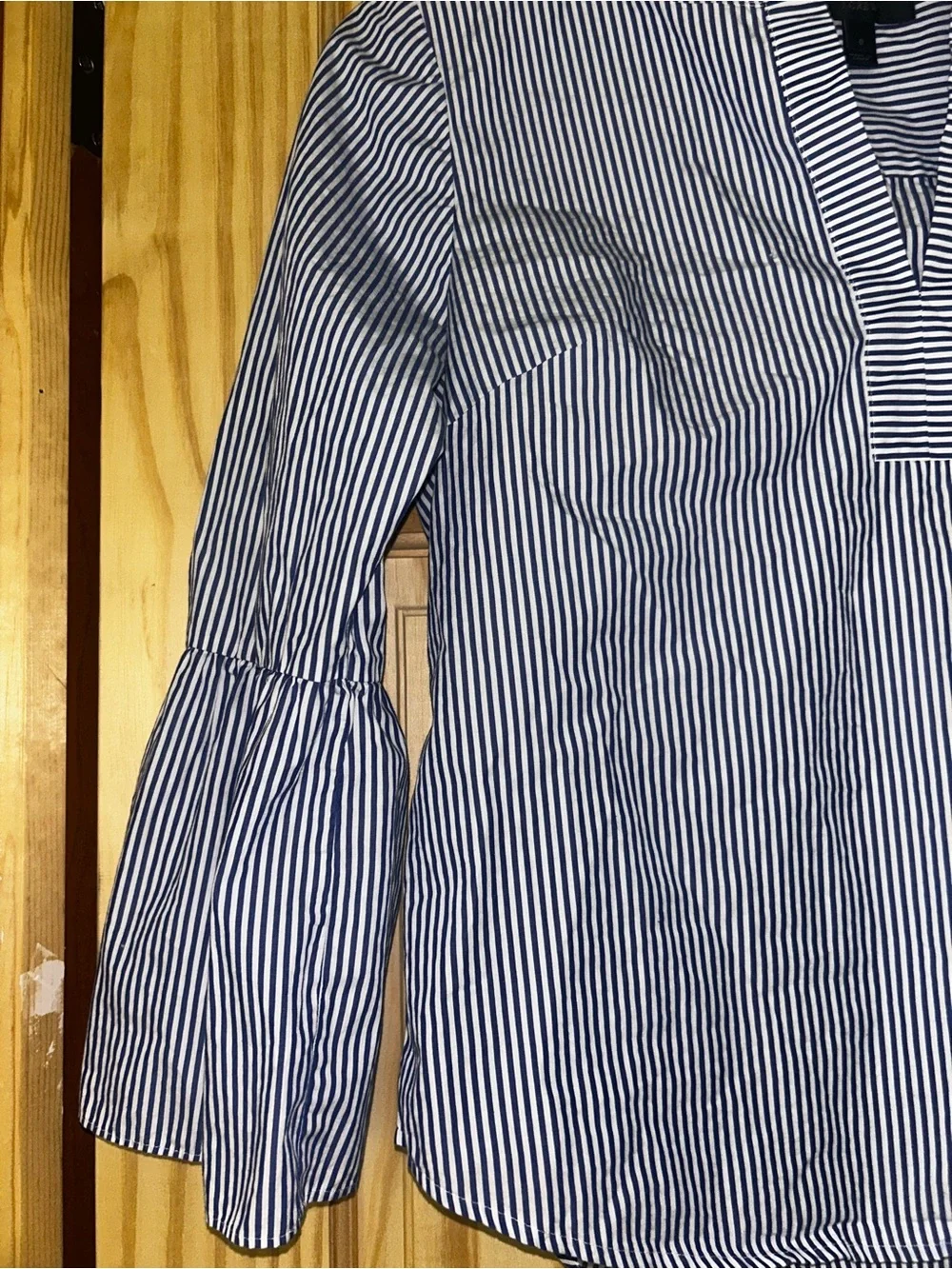 J.Crew white and blue striped blouse with bell sleeves, size 6 #preppy #workwear